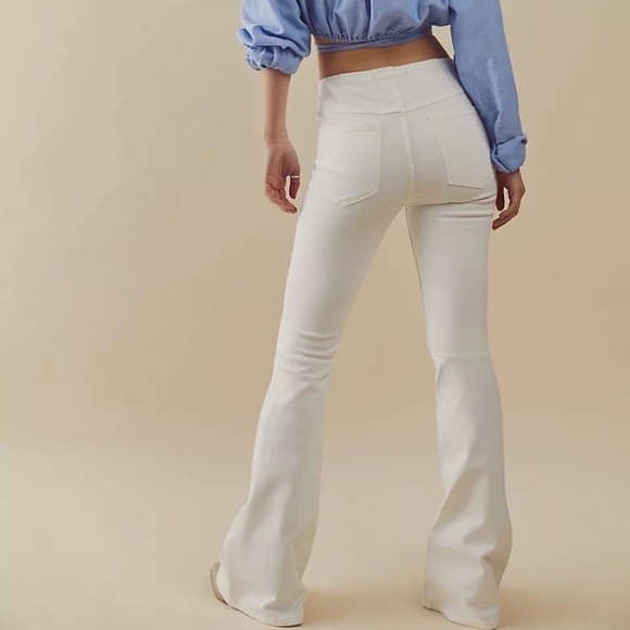 Free People || NWT || White Penny Pull On Flare Jeans - Picture 2 of 7